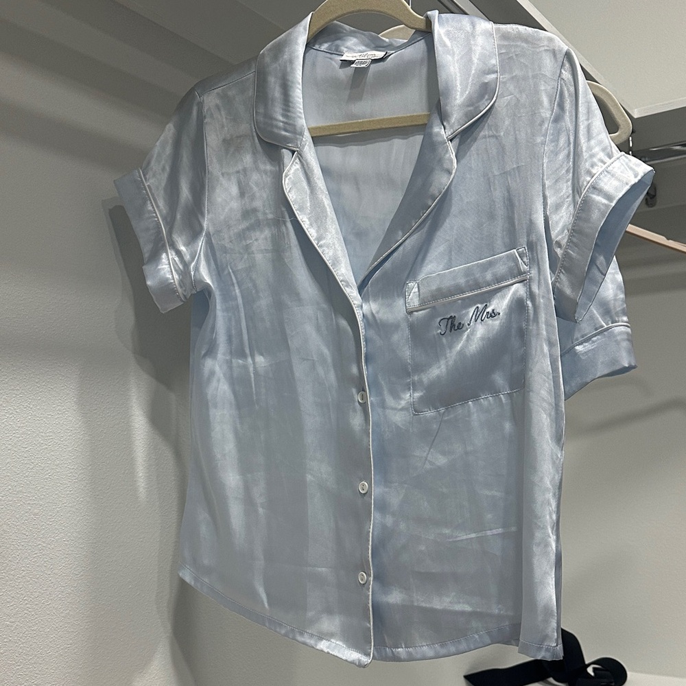 “The Mrs” Women's Satin Pajama Set in Light Blue